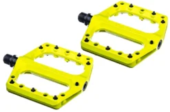 Sixpack Racing Pedales Menace 3.0 Plataforma | Bike-Discount -Cyclo Gear Tienda 712005 sixpack pedal menace 3 0 yellow 01 1280x1280