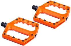 Sixpack Racing Pedales Menace 3.0 Plataforma | Bike-Discount -Cyclo Gear Tienda 712006 sixpack pedal menace 3 0 orange 01 1280x1280
