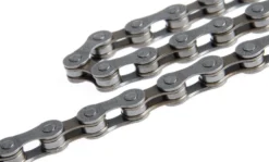 Shimano ALIVIO CN-HG40 Cadena De 6/7/8 Velocidades (Paquete De 20 Talleres) Cadena 8 Velocidades | Bike-Discount -Cyclo Gear Tienda Shimano CN HG40 20er Werkstattverpackung ECNHG40115S c 1280x1280